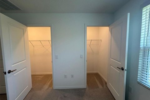 Townhouse in Kissimmee, Florida 2 bedrooms, 116.59 sq.m. № 2109609 - photo 13