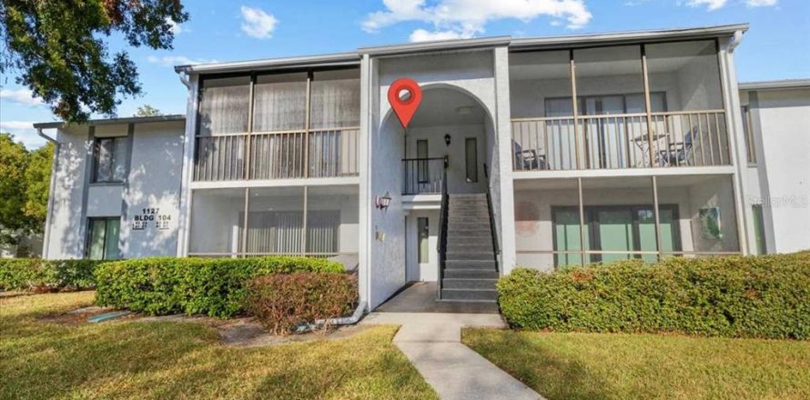 Condo in Tarpon Springs, Florida, 2 bedrooms № 2147586