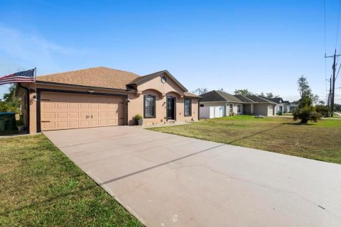 Casa en venta en Deltona, Florida, 3 dormitorios, 129.69 m2 № 1657862 - foto 6