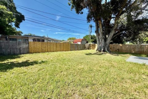 Casa en alquiler en Clearwater, Florida, 3 dormitorios, 116.59 m2 № 1879093 - foto 26