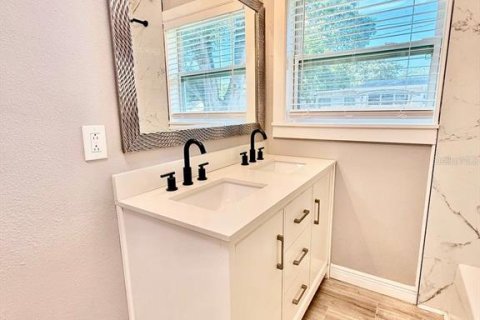 Casa en alquiler en Clearwater, Florida, 3 dormitorios, 116.59 m2 № 1879093 - foto 18