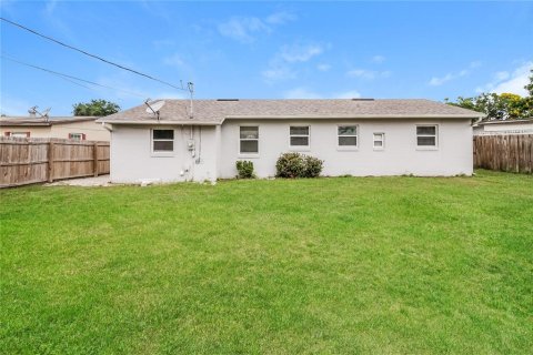 Casa en alquiler en Altamonte Springs, Florida, 3 dormitorios, 78.04 m2 № 1873304 - foto 16