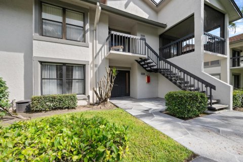 Condo in Wellington, Florida, 3 bedrooms  № 2169898 - photo 2