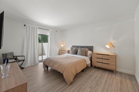 Condo in Wellington, Florida, 3 bedrooms  № 2169898 - photo 18