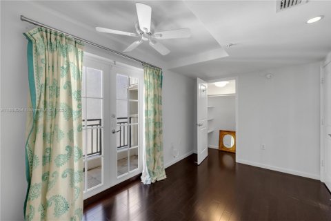 Купить кондоминиум в Майами-Бич, Флорида 3 спальни, 199.46м2, № 1958345 - фото 30