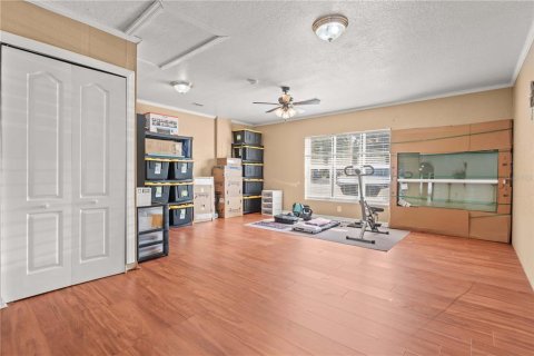 House in Valrico, Florida 3 bedrooms, 179.77 sq.m. № 1898426 - photo 12