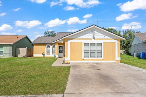House in Valrico, Florida 3 bedrooms, 179.77 sq.m. № 1898426 - photo 2