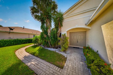 House in Port St. Lucie, Florida 3 bedrooms, 156.91 sq.m. № 2433026 - photo 27