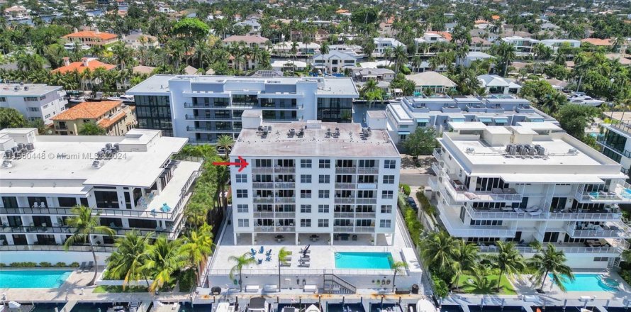 Condominio en Fort Lauderdale, Florida, 2 dormitorios  № 1177049