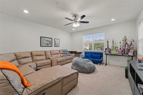 Adosado en venta en Winter Garden, Florida, 3 dormitorios, 186.83 m2 № 2156666 - foto 18