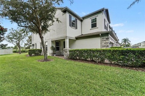 Adosado en venta en Winter Garden, Florida, 3 dormitorios, 186.83 m2 № 2156666 - foto 3