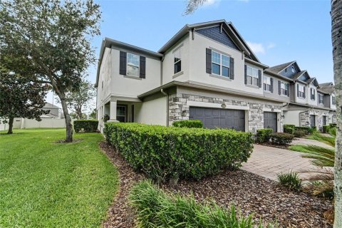 Adosado en Winter Garden, Florida 3 dormitorios, 186.83 m2 № 2156666