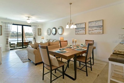 Condo in Bradenton, Florida, 2 bedrooms in LAKEWOOD NATIONAL  № 2217977 - photo 9