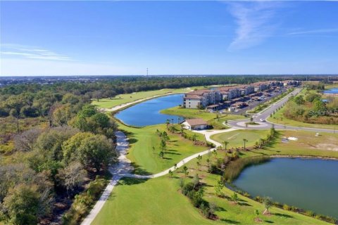 Condo in Bradenton, Florida, 2 bedrooms in LAKEWOOD NATIONAL  № 2217977 - photo 22