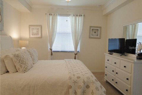 Condo in Bradenton, Florida, 2 bedrooms in LAKEWOOD NATIONAL  № 2217977 - photo 15