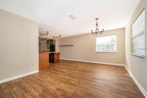 Casa en alquiler en Orlando, Florida, 4 dormitorios, 211.82 m2 № 1913070 - foto 19