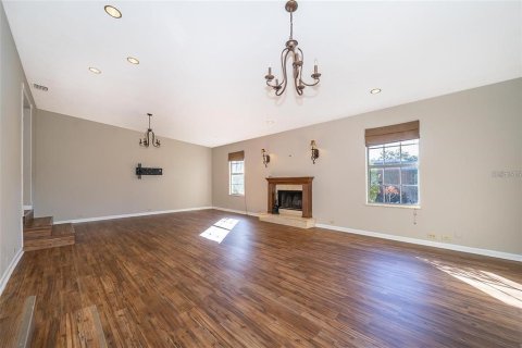 Casa en alquiler en Orlando, Florida, 4 dormitorios, 211.82 m2 № 1913070 - foto 5