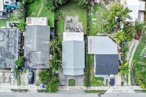 Casa en venta en Oakland Park, Florida, 2 dormitorios, 103.68 m2 № 1920623 - foto 18