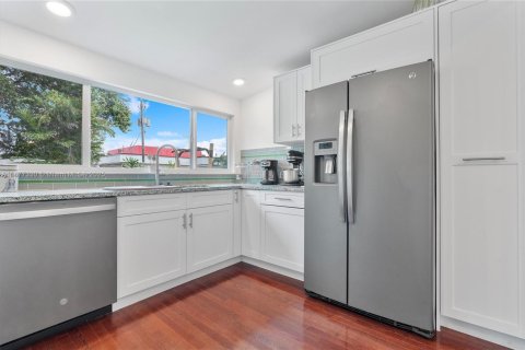 Casa en venta en Oakland Park, Florida, 2 dormitorios, 103.68 m2 № 1920623 - foto 5