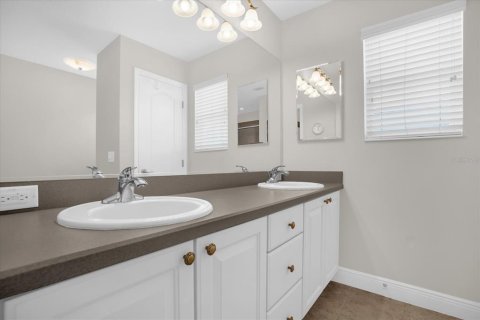 Casa en venta en The Villages, Florida, 3 dormitorios, 140.47 m2 № 1873902 - foto 15
