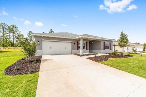 Villa ou maison à vendre à Ocala, Floride: 2 chambres, 187.57 m2 № 2150132 - photo 2