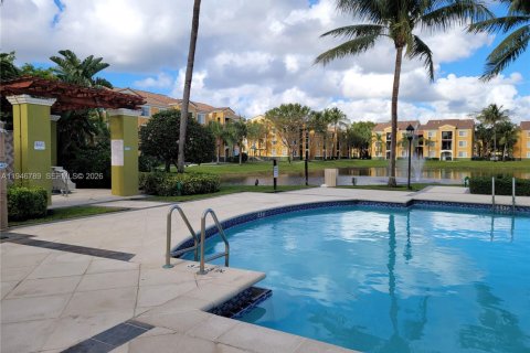 Condo in Miramar, Florida, 3 bedrooms  № 2003594 - photo 18