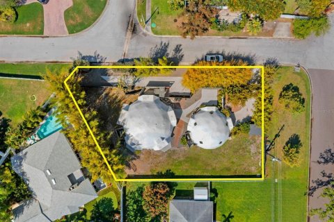 Villa ou maison à vendre à Saint Petersburg, Floride: 3 chambres, 128.3 m2 № 2128473 - photo 2