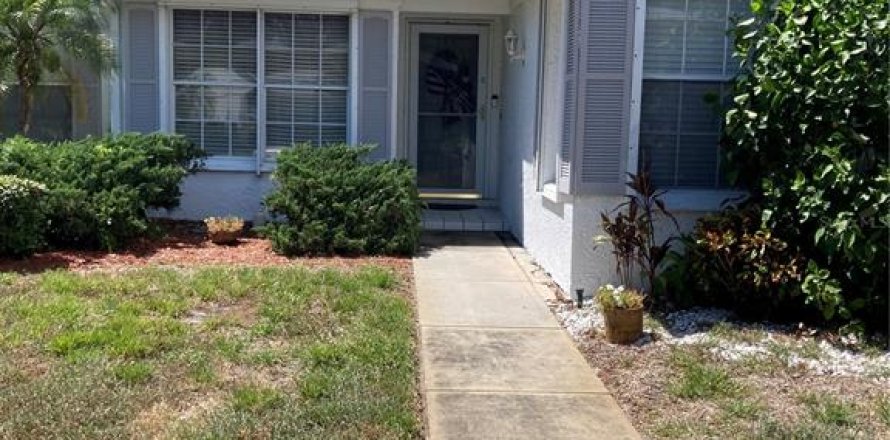 House in Holiday, Florida 2 bedrooms, 114.46 sq.m. № 1846585