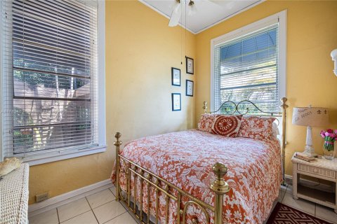 House in Miami, Florida 6 bedrooms, 627.46 sq.m. № 1714866 - photo 28
