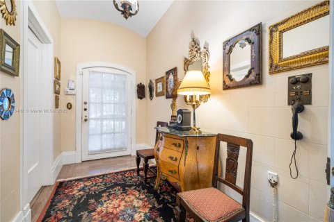 House in Miami, Florida 6 bedrooms, 627.46 sq.m. № 1714866 - photo 29