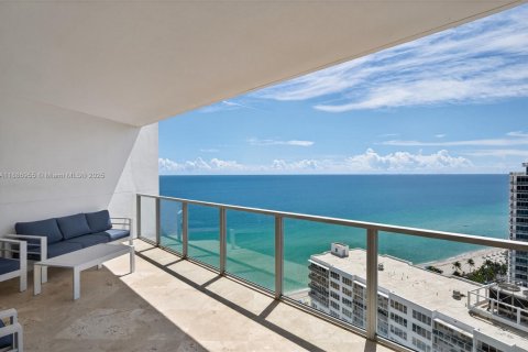 Condominio en venta en Hollywood, Florida, 4 dormitorios, 322 m2 № 2021608 - foto 20