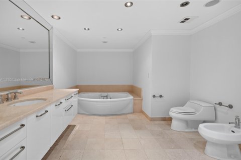 Condominio en venta en Hollywood, Florida, 4 dormitorios, 322 m2 № 2021608 - foto 28