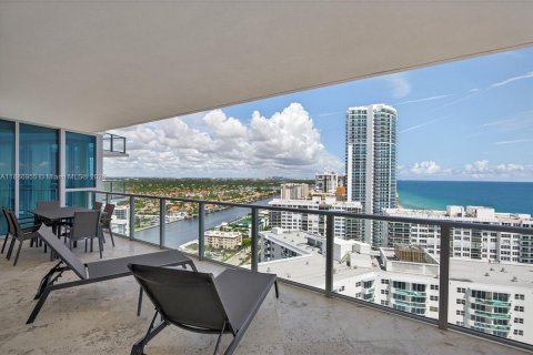 Condominio en venta en Hollywood, Florida, 4 dormitorios, 322 m2 № 2021608 - foto 17