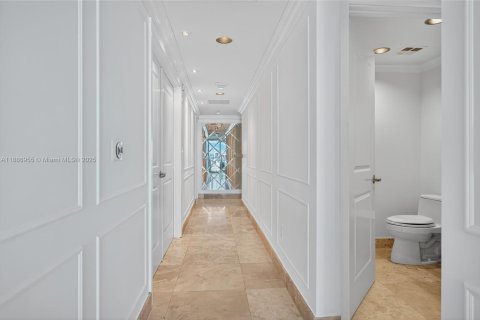 Condominio en venta en Hollywood, Florida, 4 dormitorios, 322 m2 № 2021608 - foto 21