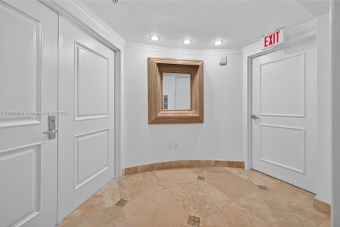 Condominio en venta en Hollywood, Florida, 4 dormitorios, 322 m2 № 2021608 - foto 3