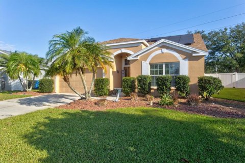 Casa en venta en Bradenton, Florida, 3 dormitorios, 139.63 m2 № 1907624 - foto 1