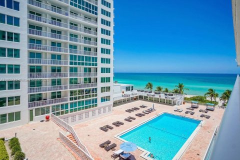Copropriété à louer à Miami Beach, Floride: 1 chambre, 52.95 m2 № 1878580 - photo 6