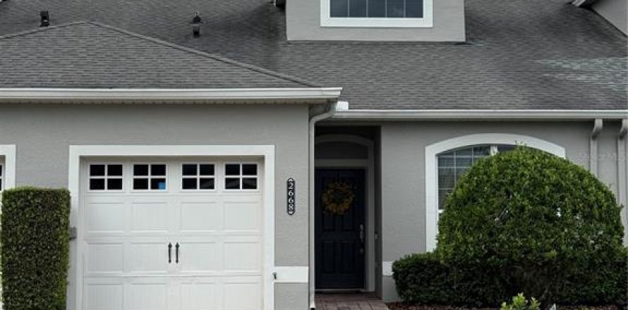 Touwnhouse à Winter Haven, Floride 3 chambres, 131.83 m2 № 2389199