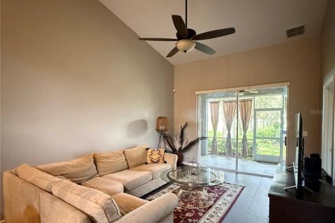 Touwnhouse à vendre à Winter Haven, Floride: 3 chambres, 131.83 m2 № 2389199 - photo 9
