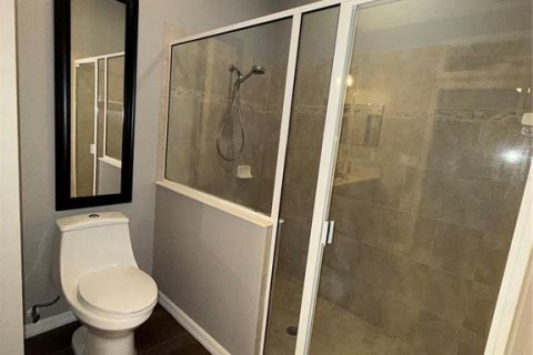 Touwnhouse à vendre à Winter Haven, Floride: 3 chambres, 131.83 m2 № 2389199 - photo 8