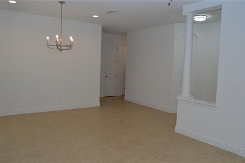 Villa ou maison à vendre à Seffner, Floride: 3 chambres, 193.24 m2 № 2149465 - photo 9