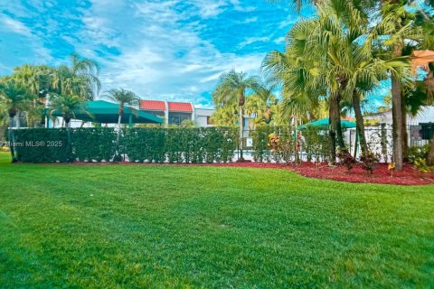 Condo in Weston, Florida, 2 bedrooms  № 1761879 - photo 3