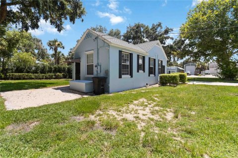 Propiedad comercial en venta en New Smyrna Beach, Florida № 1855976 - foto 25