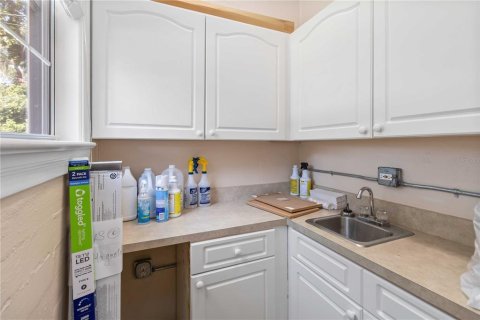 Propiedad comercial en venta en New Smyrna Beach, Florida № 1855976 - foto 22