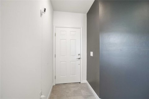 House in Sarasota, Florida 3 bedrooms, 115.66 sq.m. № 2225594 - photo 5