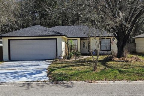 House in Jacksonville, Florida 3 bedrooms, 132.39 sq.m. № 2214604