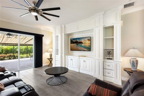 Casa en venta en Lakewood Ranch, Florida, 6 dormitorios, 362.23 m2 № 2235580 - foto 17