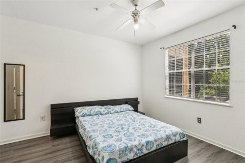 Condo in Tampa, Florida, 2 bedrooms  № 2092538 - photo 14