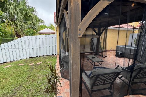 Casa en venta en Miramar, Florida, 4 dormitorios, 209.4 m2 № 1947131 - foto 24
