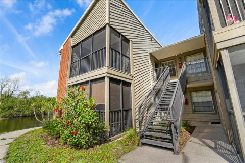 Copropriété à vendre à Saint Petersburg, Floride: 1 chambre, 49.7 m2 № 1733339 - photo 2